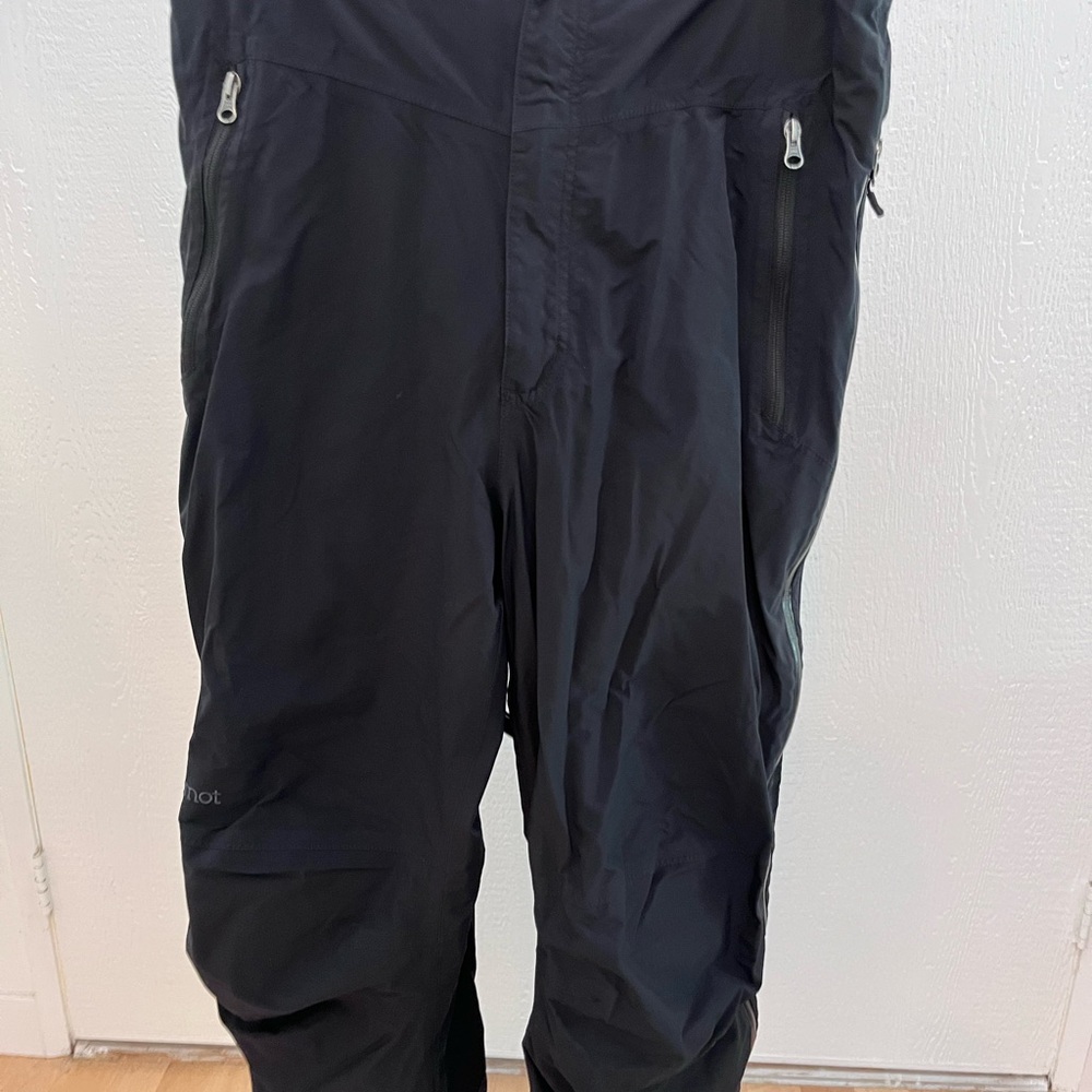 Marmot Men's Black Cargo Outdoor Pants with Zip Pockets